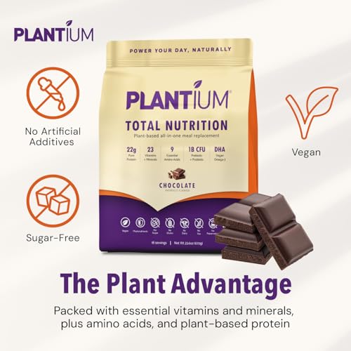 AMAXI Plantium Total Nutrition shake glass, smooth chocolate flavor ready for a quick meal.