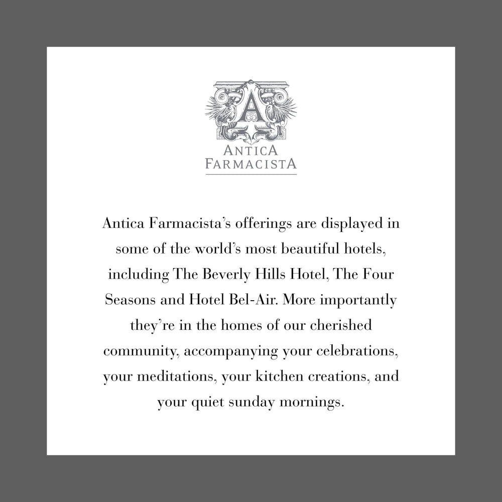 Antica Farmacista Aperol Spritz candle warm glow invites relaxation at home.