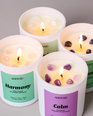 AOOVOO Water Lily Pear candle with Rose Quartz fosters harmony and balance.