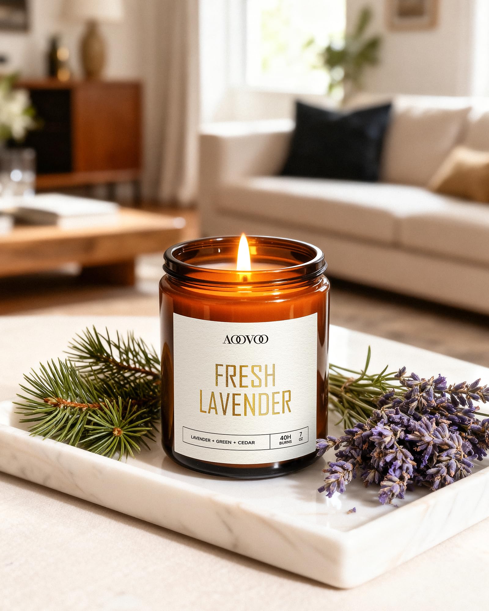 AOOVOO White Sage jar candle delivers a clean ambiance for resetting spaces.