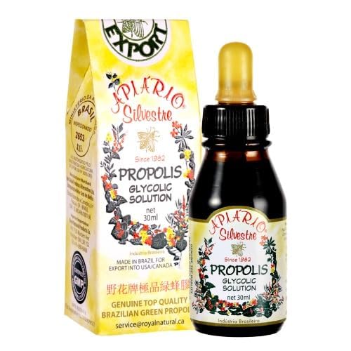 Apiario Silvestre propolis label highlights certifications.