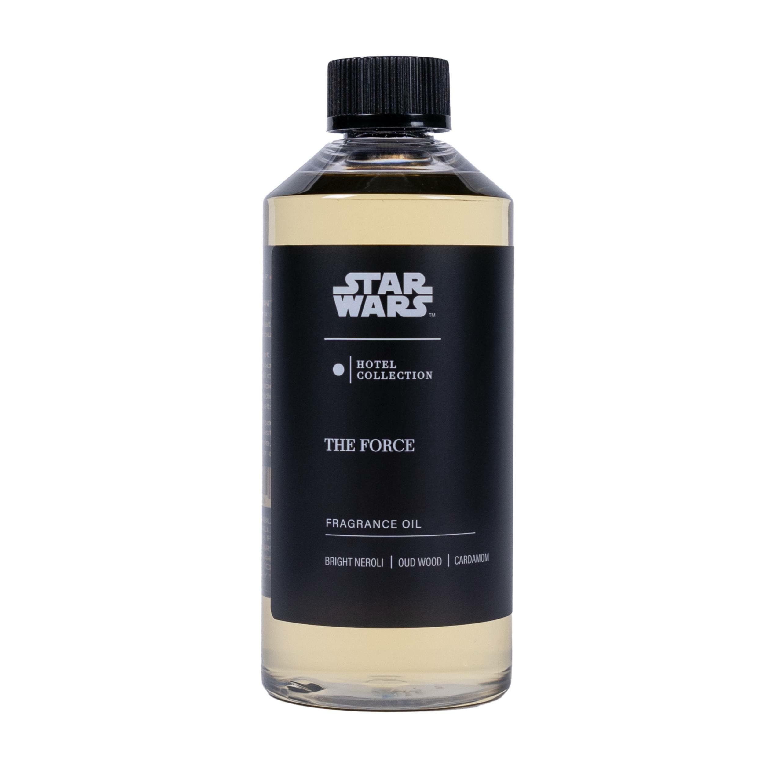 Aroma360 Star Wars The Force 500ml bottle pour enhances room ambiance with a bold scent