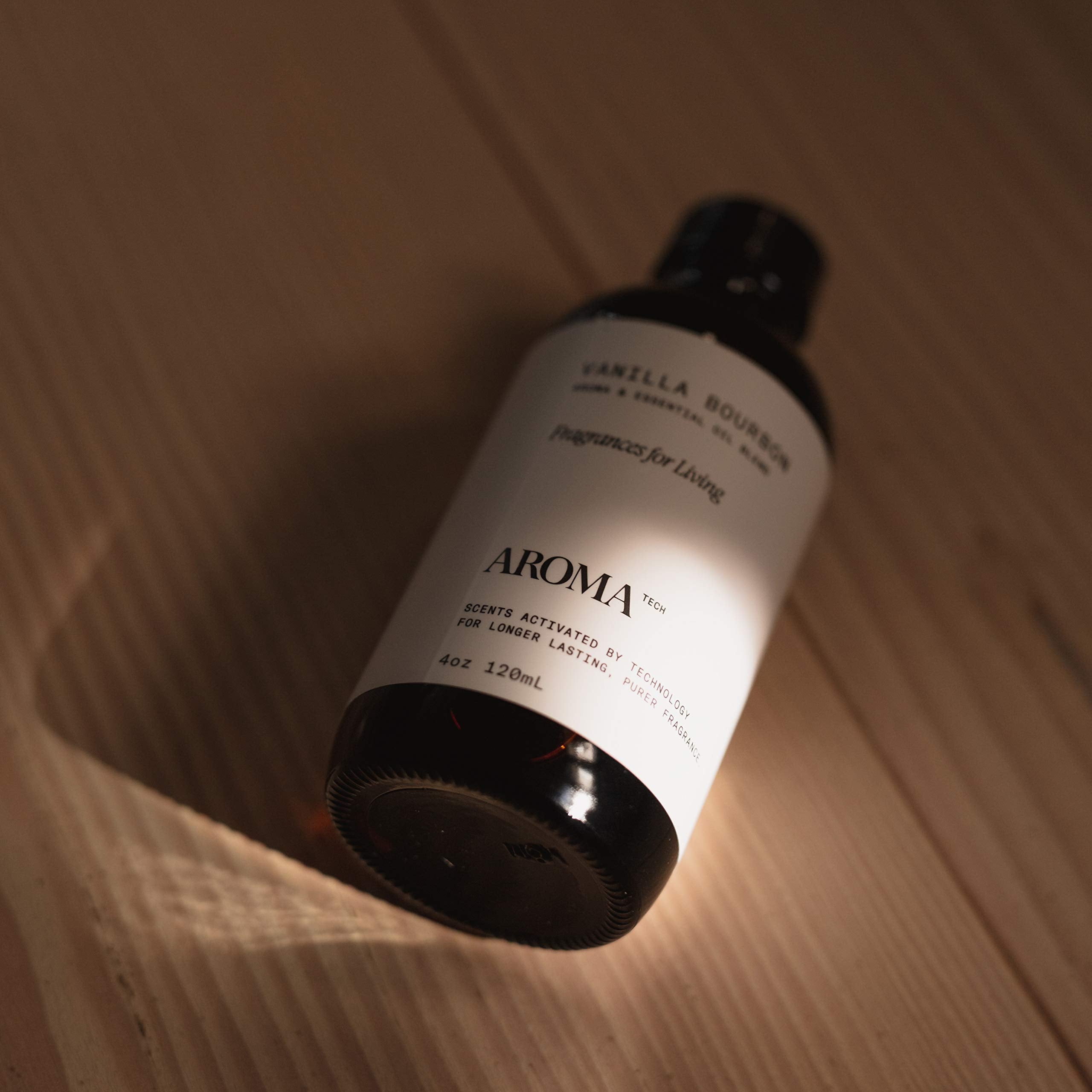 Diffuser mist with Vanilla Bourbon creates an inviting atmosphere in any room.