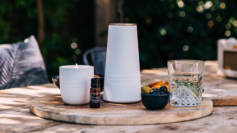 London-handcrafted Deep Relax blend reflects artisanal care.