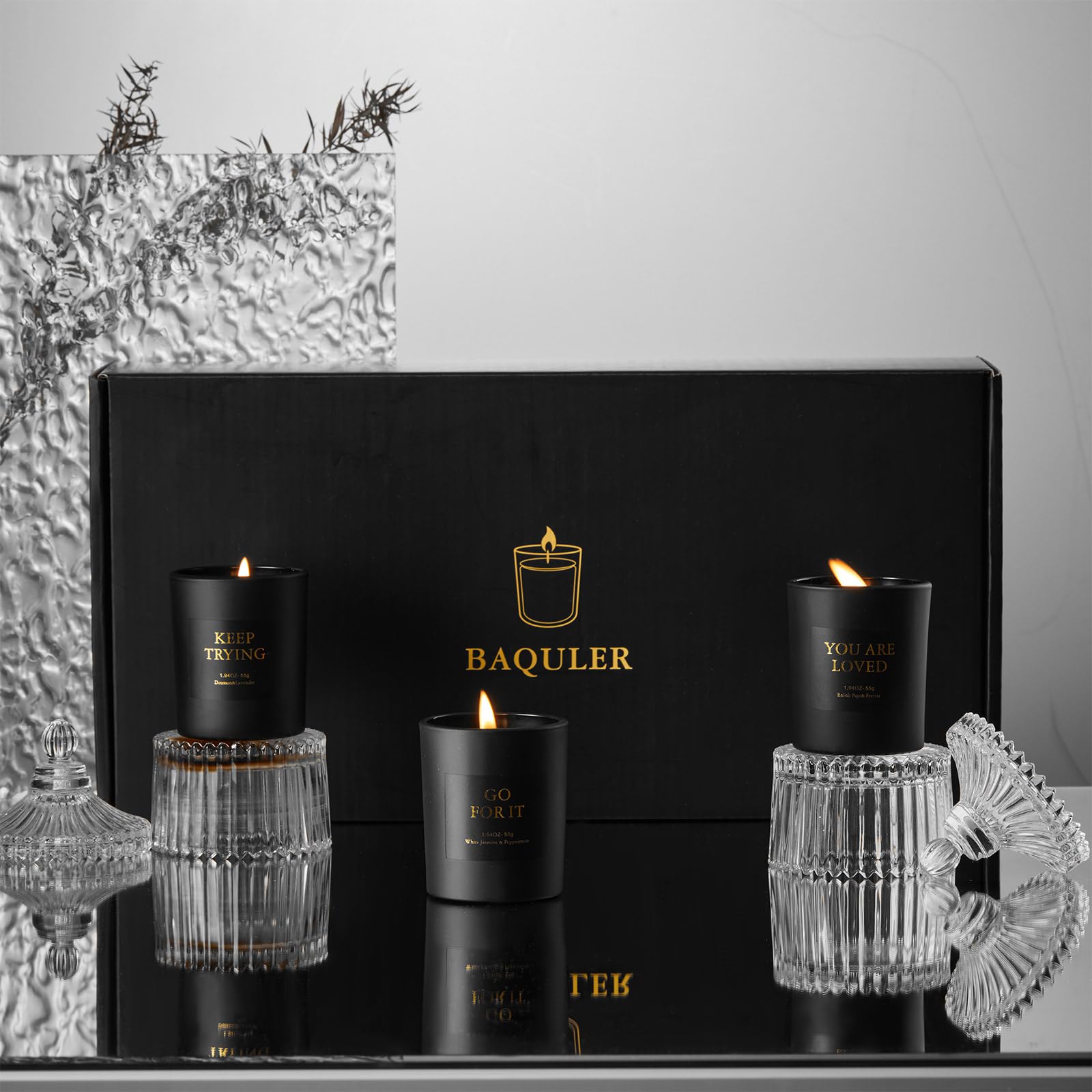 Baquler scented candle set in a multi-pack for mood-boosting spaces.