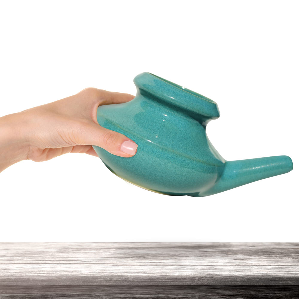 Baraka neti pot with ergonomic grip, comfortable handling during use