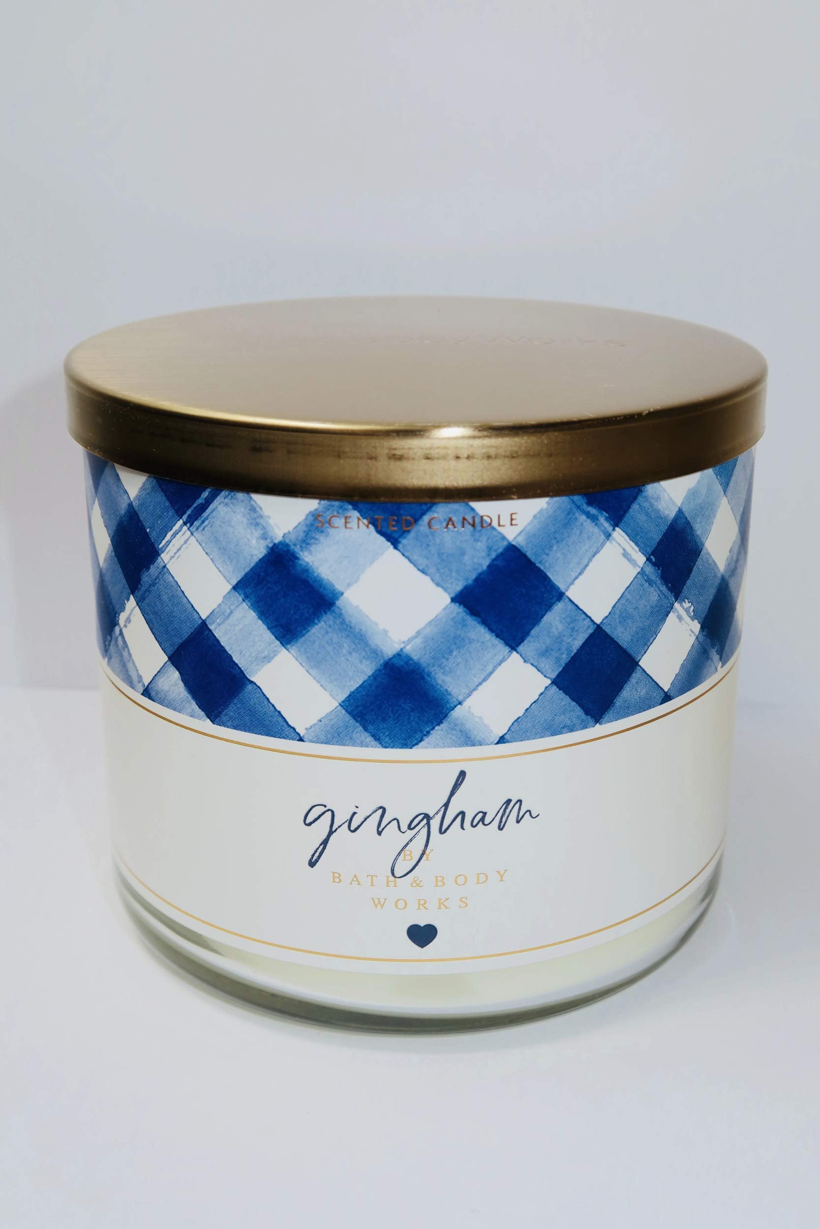 Bath and Body Works Gingham 3-wick candle jar front for inviting citrus-floral ambiance.