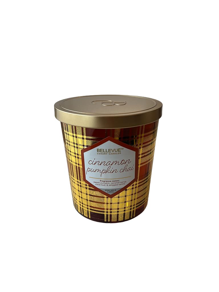Bellevue Luxury Candle lead-free wick close-up for clean burn