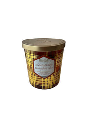 Bellevue Luxury Candle lead-free wick close-up for clean burn