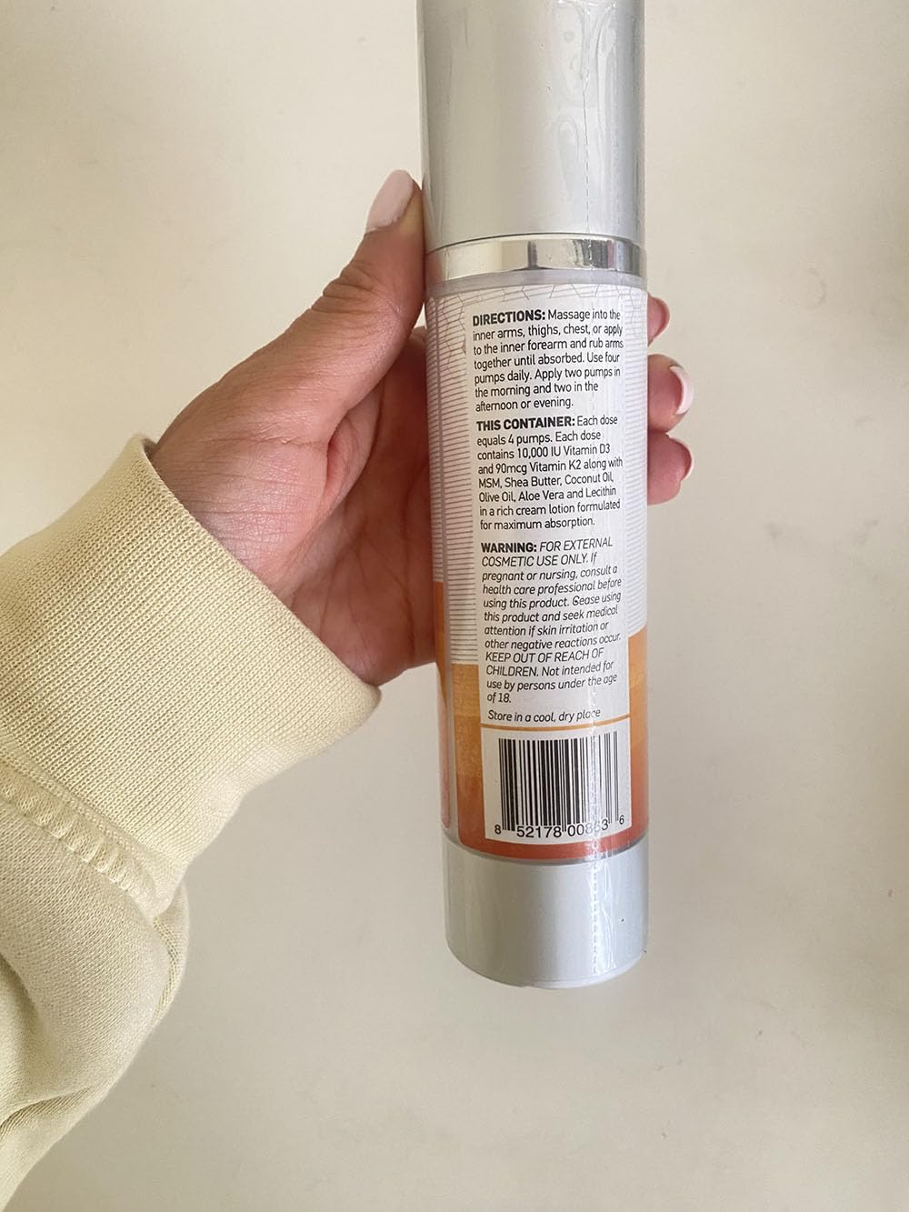 BIOLABS PRO Cream texture swirl demonstrates easy daily application