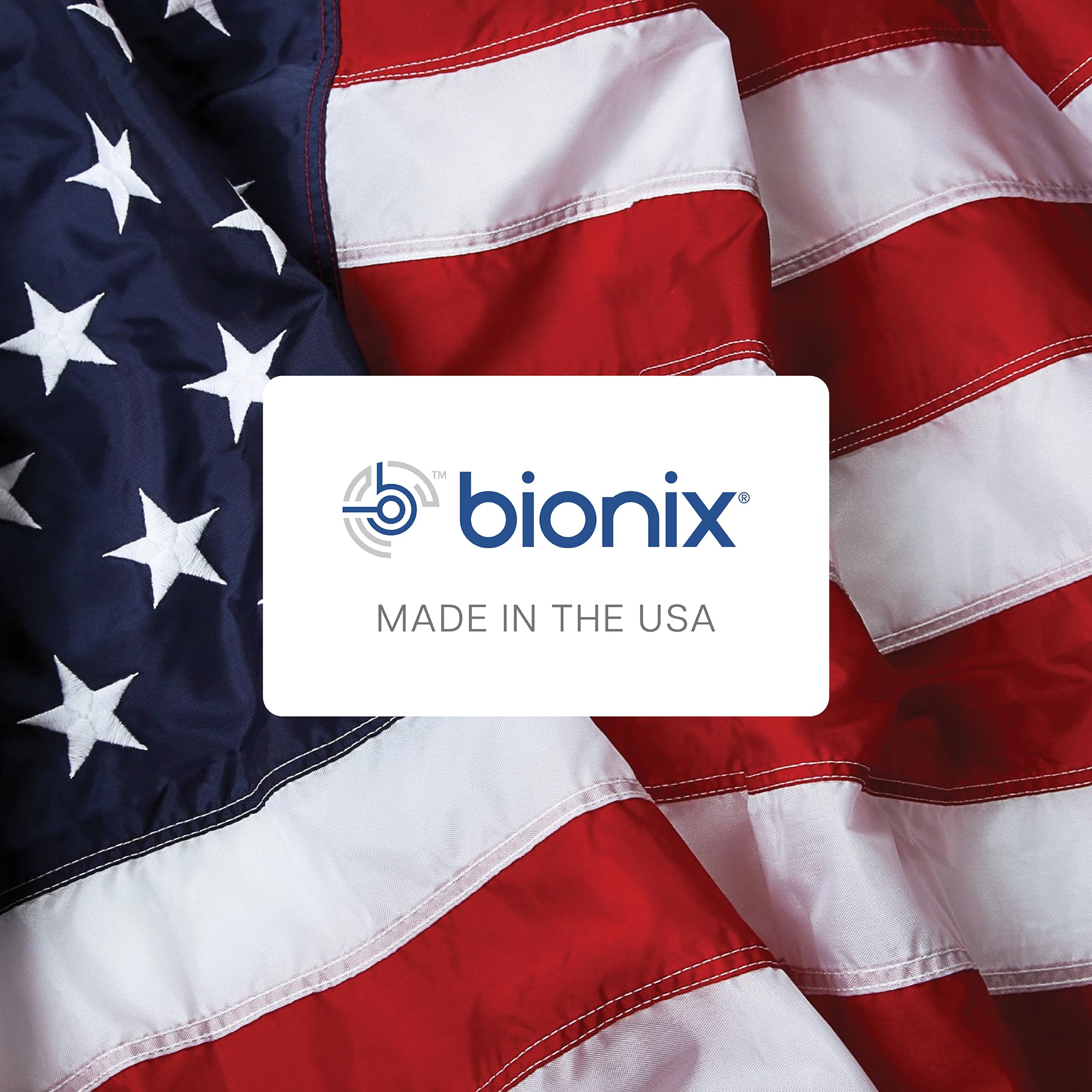Easy-twist luer-lock connection on the Bionix OtoClear tip for quick setup.