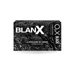 BLANX O3X Italian packaging highlights premium presentation and trusted branding