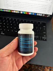 Bottle side label highlights Lutein and Zeaxanthin for eye health.