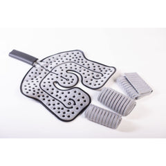 Ergonomic pad offers comfortable, hands-free cold therapy options.