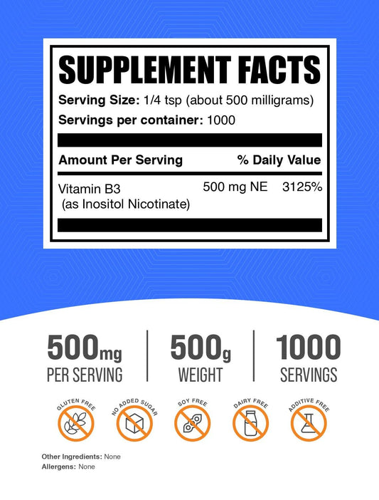 BulkSupplements Flush Free Niacin powder scoop demonstrates convenient dosing for consistent intake.