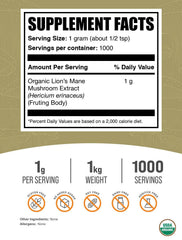 Lions Mane powder scoop showing easy portion control for smoothies.