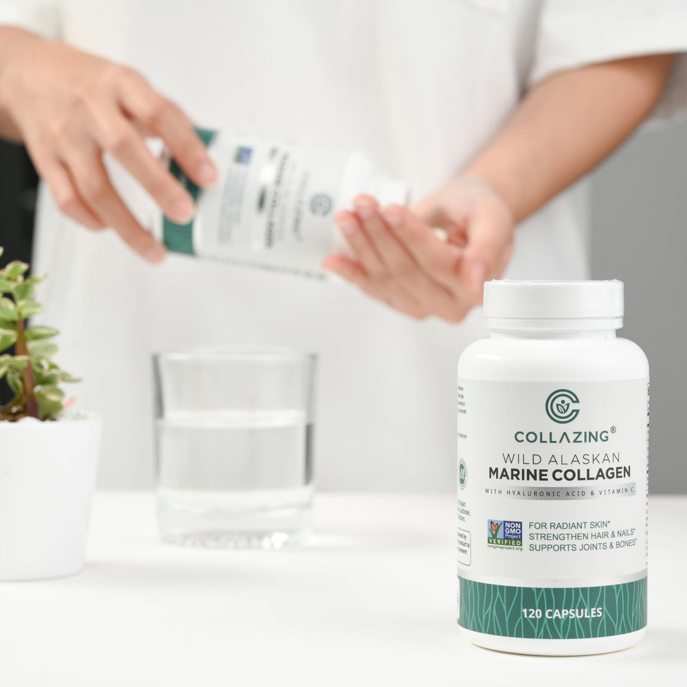 C COLLAZING collagen shaken into a smoothie for lifestyle use.
