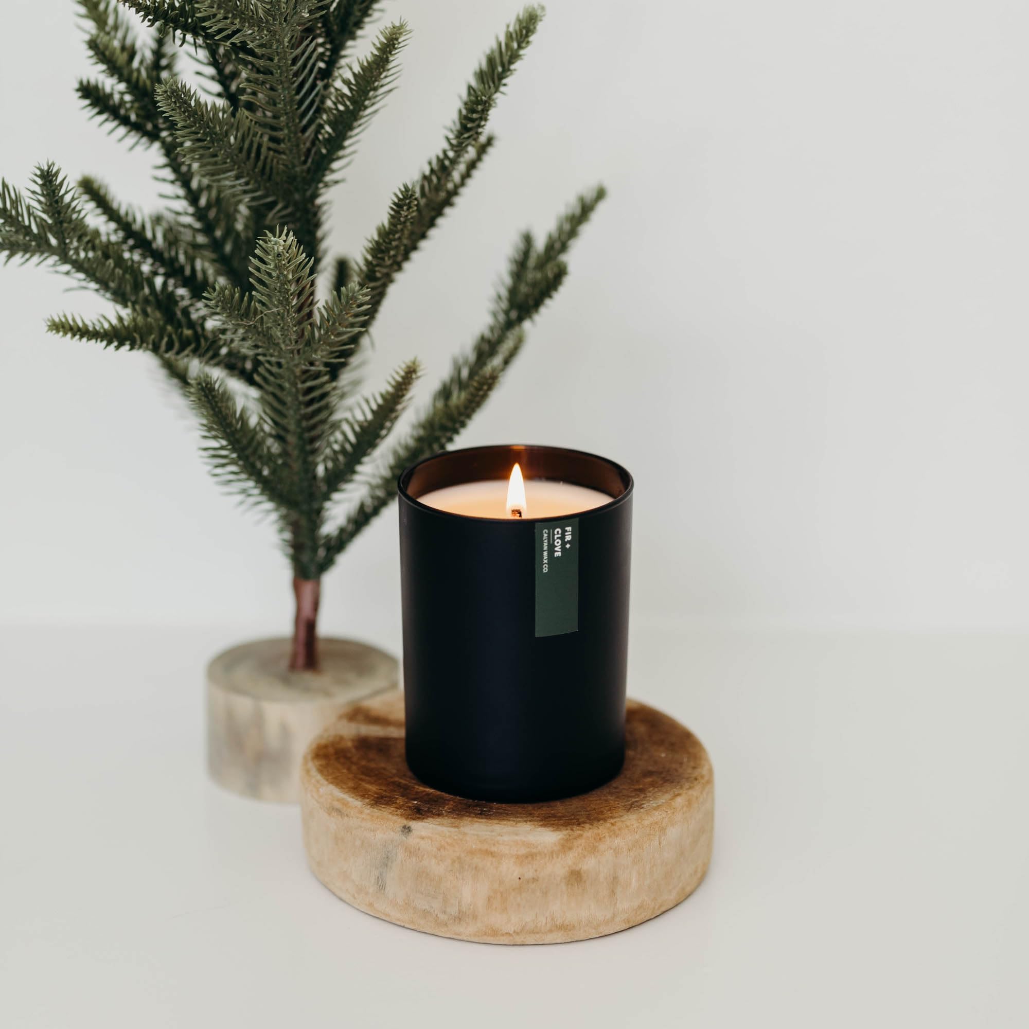 Calyan Wax Co earthy aroma of pine clove and apple cider