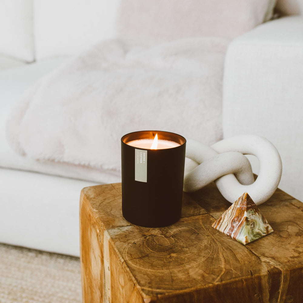 Calyan Wax Co. Lemon & Sage candle scent diffusion filling a room