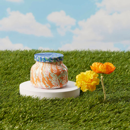 Capri Blue Havana Vanilla glass jar candle releases vanilla, bergamot and sandalwood notes.
