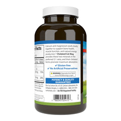 Carlson Cal-Mag bottle cap indicating easy dosing.