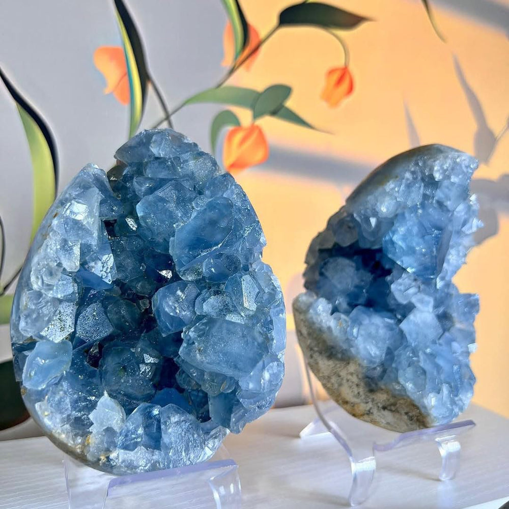 Gift-packaged Celestine cluster ideal for thoughtful presents