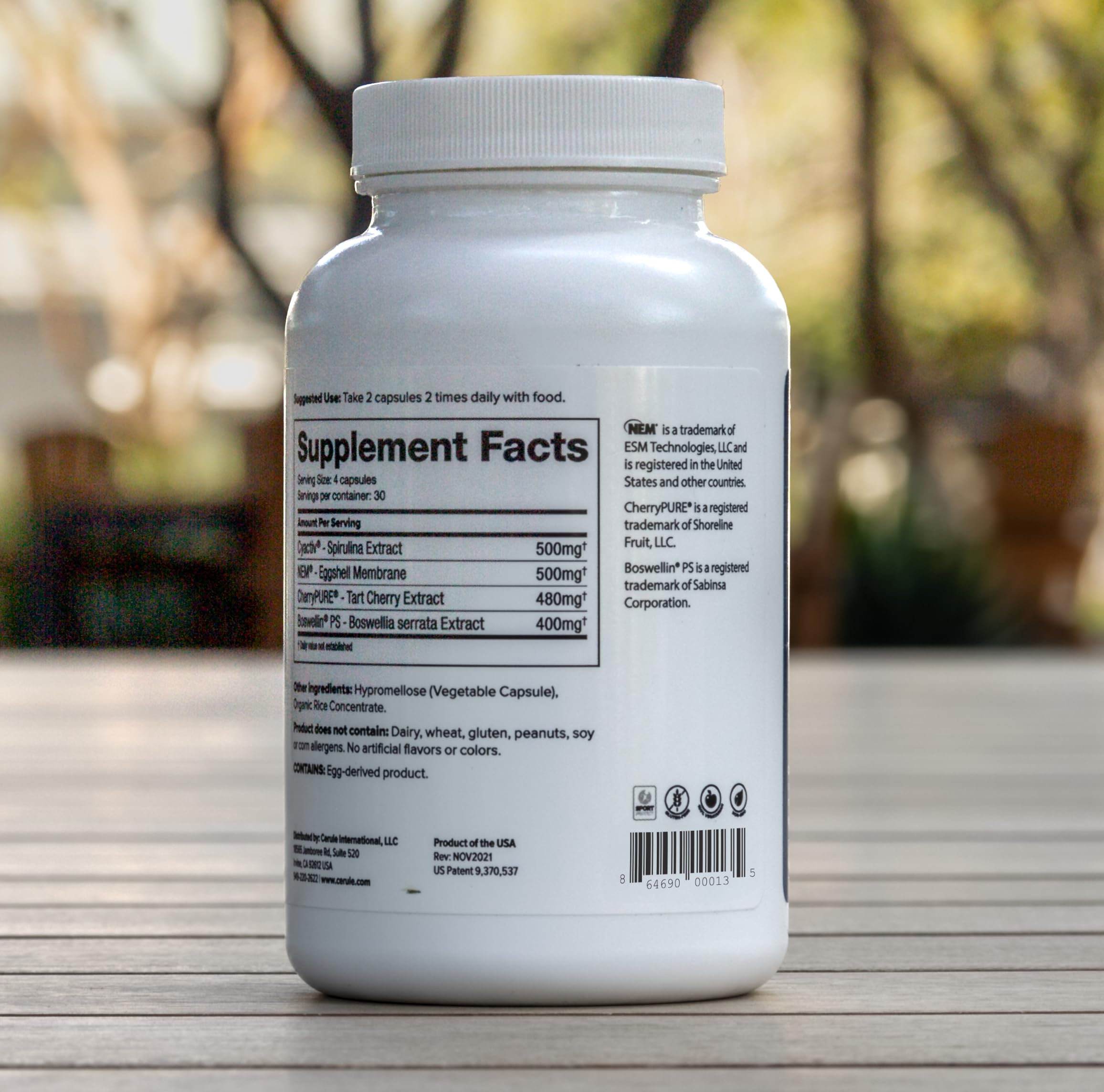 Cerule Cyactiv Spirulina packaging on a shelf implies daily mobility and energy support.