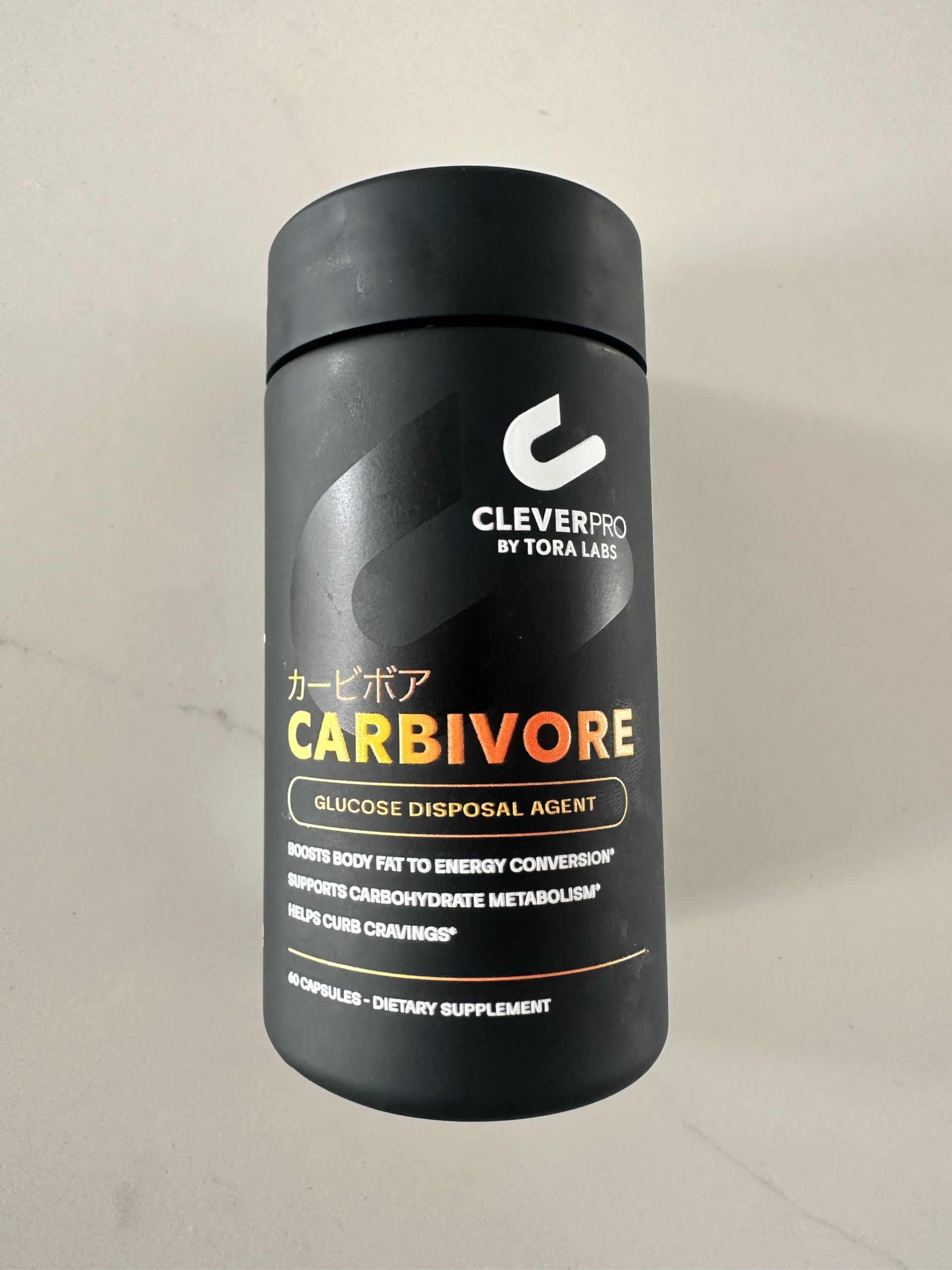 CleverPro Carbivore dispensing scene illustrating simple daily intake