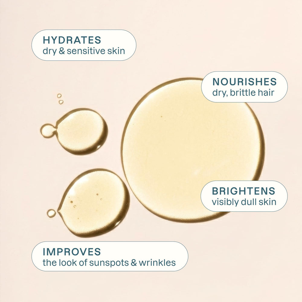 Cliganic Apricot Oil texture close-up shows silky, lightweight feel for face.