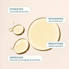 Cliganic Apricot Oil texture close-up shows silky, lightweight feel for face.