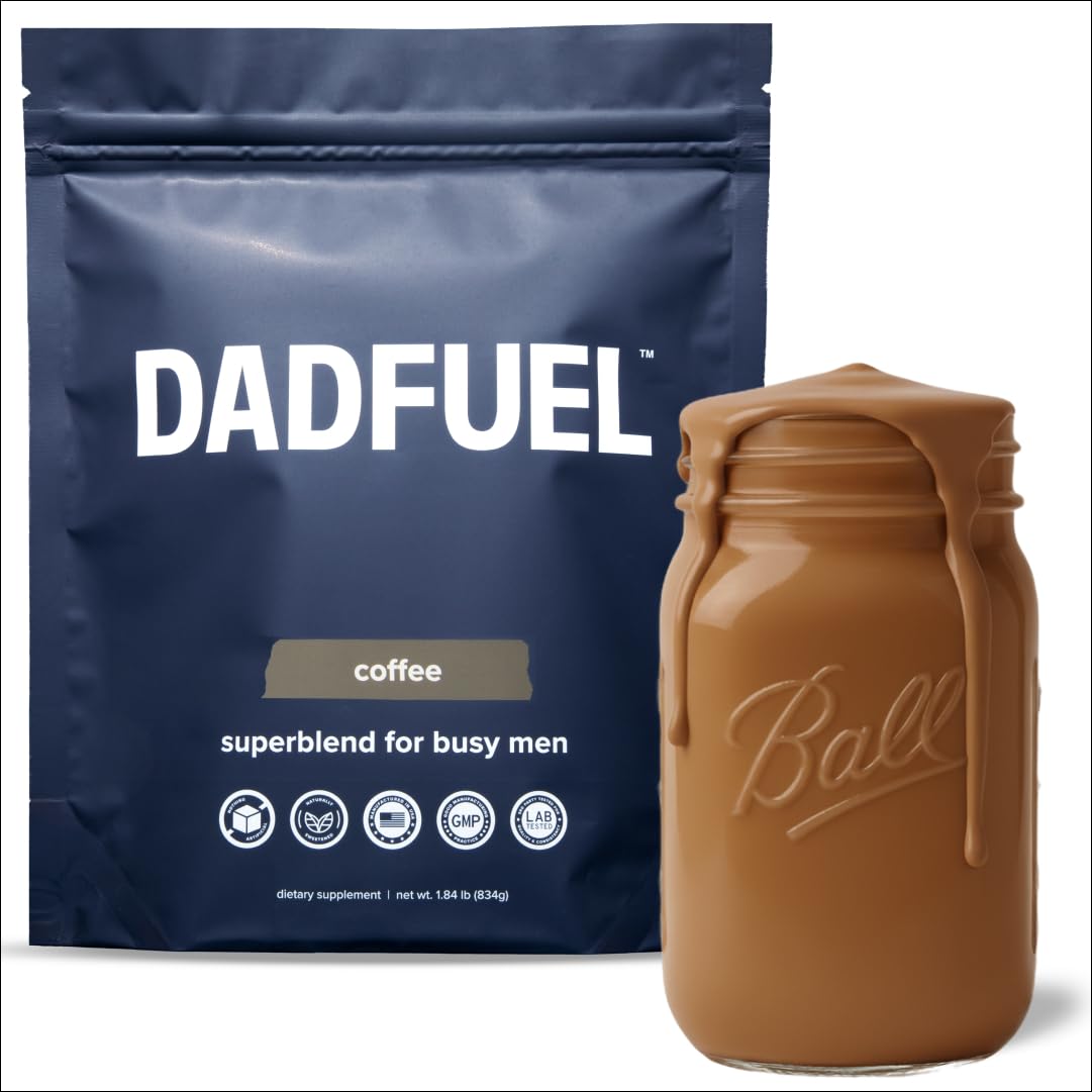 DADFUEL all-in-one shake bottle pour shows convenient morning nutrition.