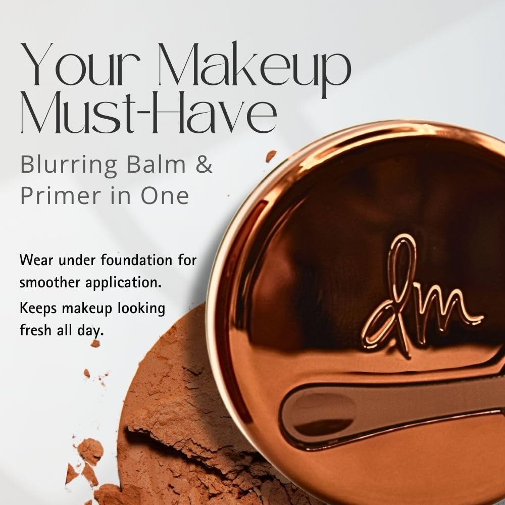 Eco-conscious packaging for Danessa Myricks Yummy Skin Blurring Balm Powder.