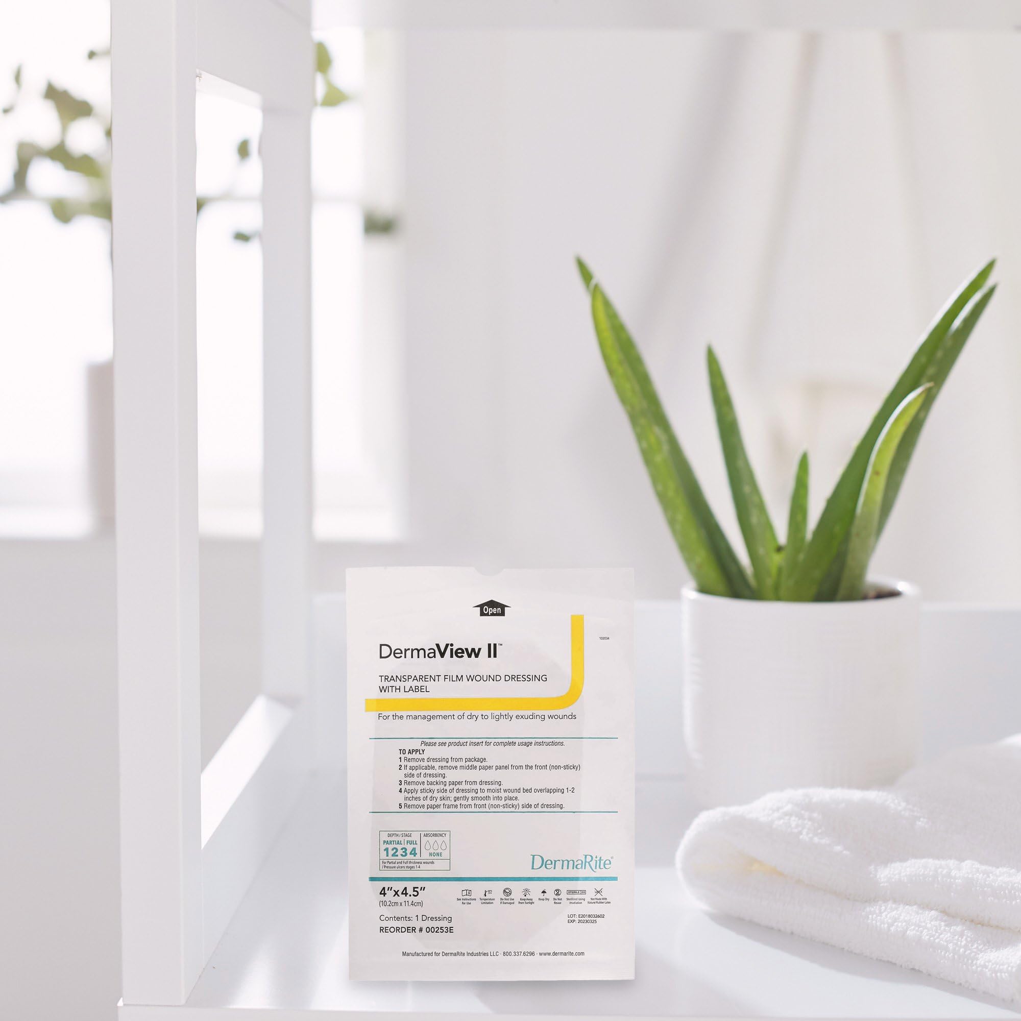 DermaRite DermaView II latex-free dressing safe for sensitive skin