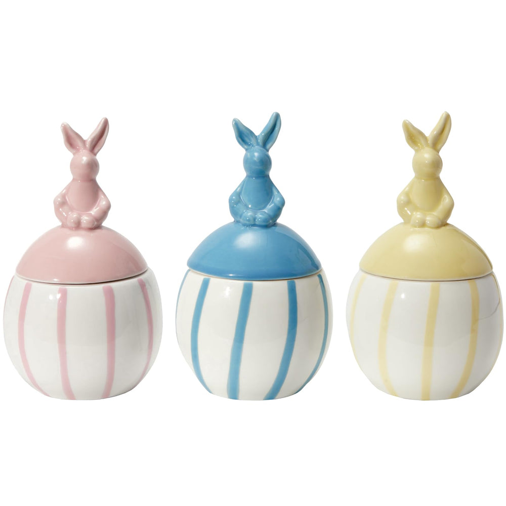 DN Deconation spring decor candles ideal for Easter table centerpiece.