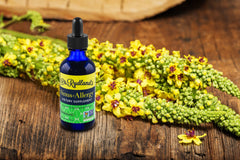 Label shows organic herbs like mullein and peppermint for nasal comfort.