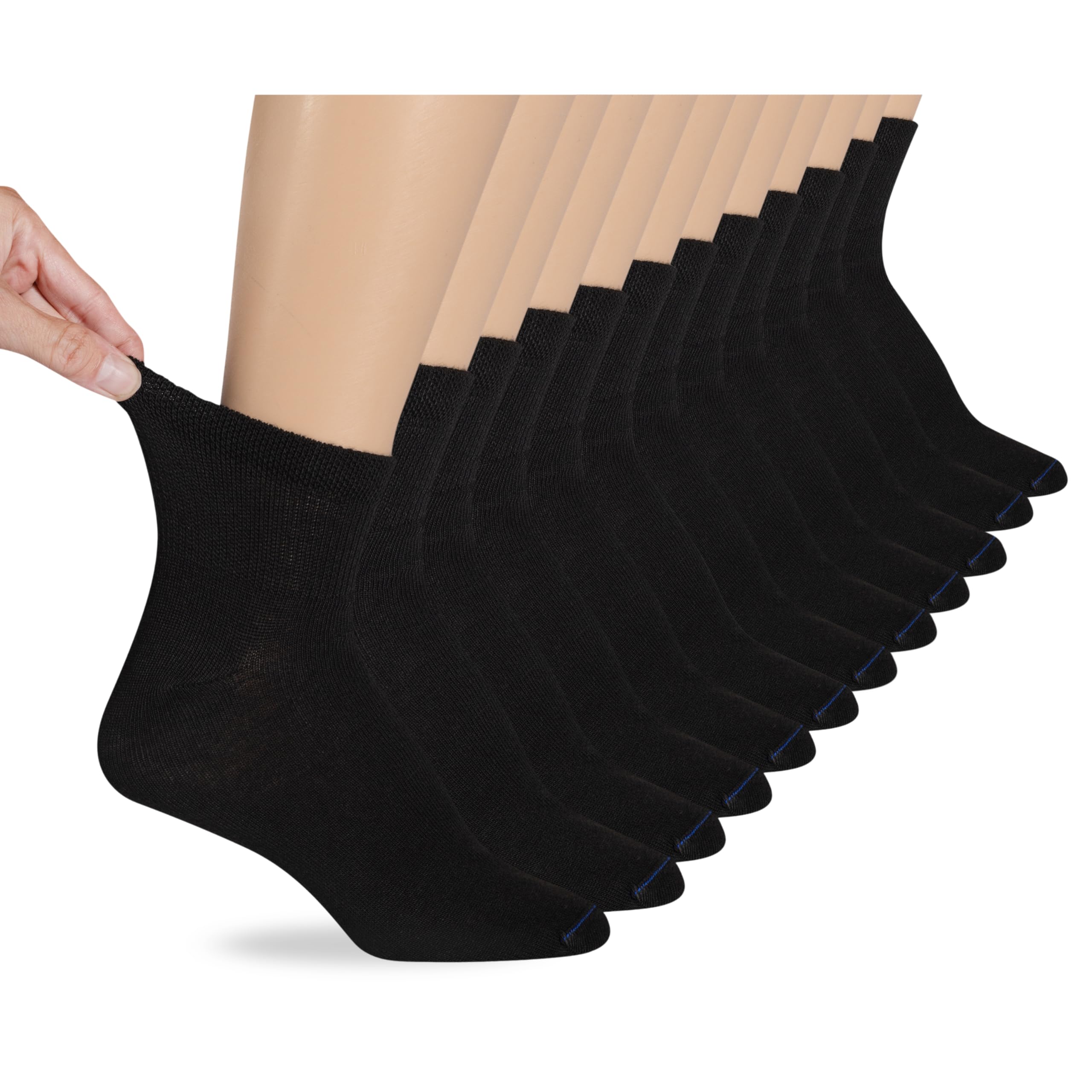 Dr. Scholl's women's diabetes circulator ankle socks white in four-to-ten pack for daily comfort