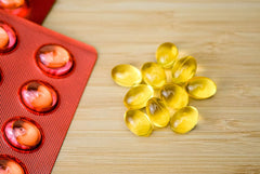 Dragon Herbs Reishi Spore Oil packaging conveys premium quality.