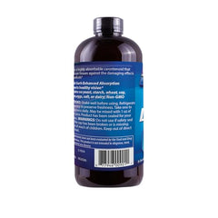 Dr's Advantage Liquid Lutein pour demonstrates convenient administration.