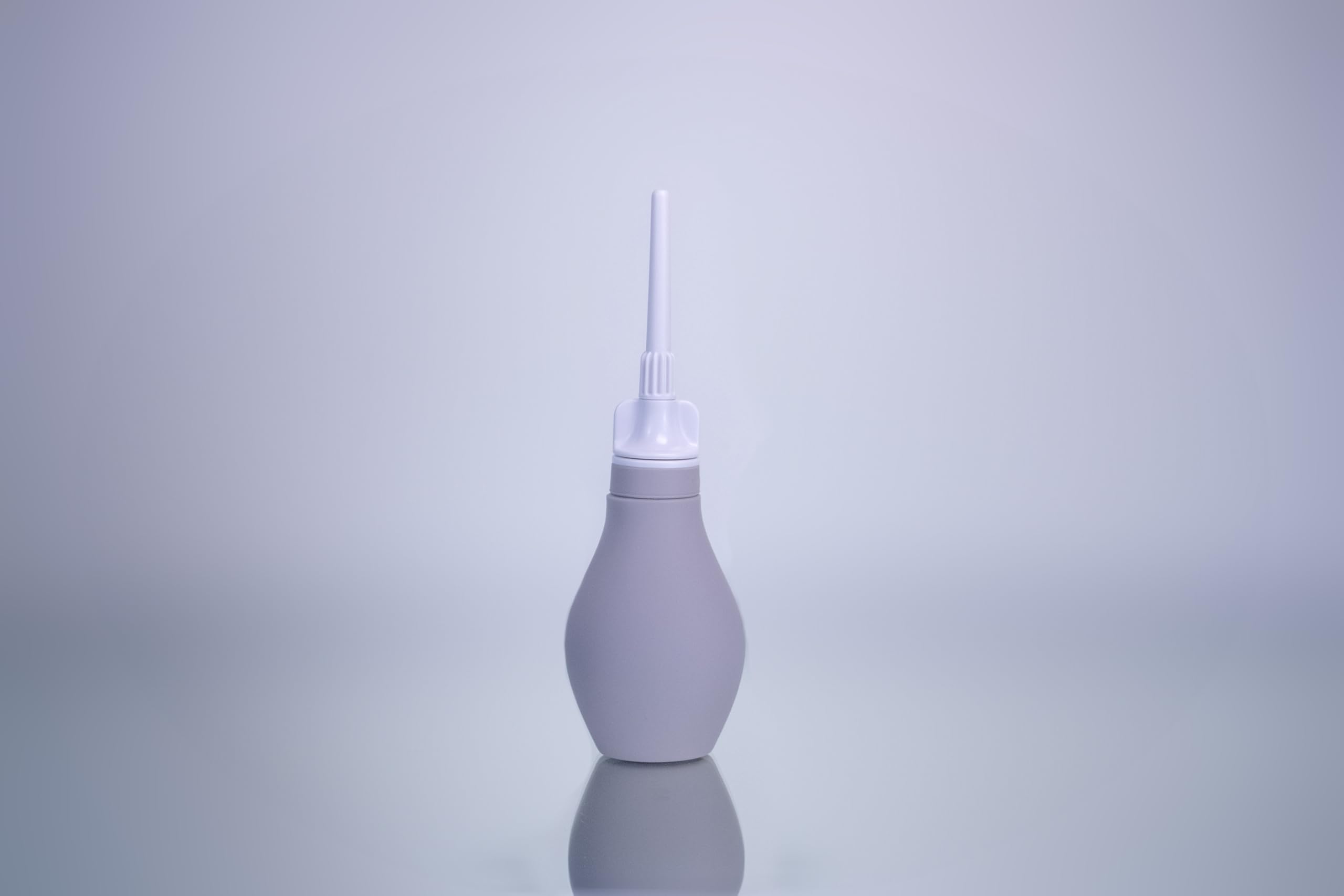 Du silicone anal enema kit packaging emphasizes travel-ready components for on-the-go cleansing.