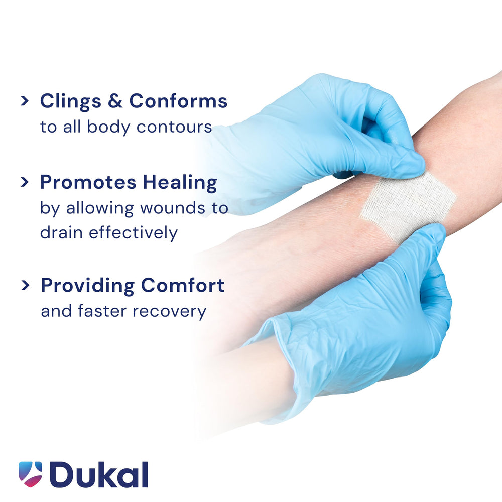Dukal 224 dressing absorbent layer image, capturing drainage for moisture control.