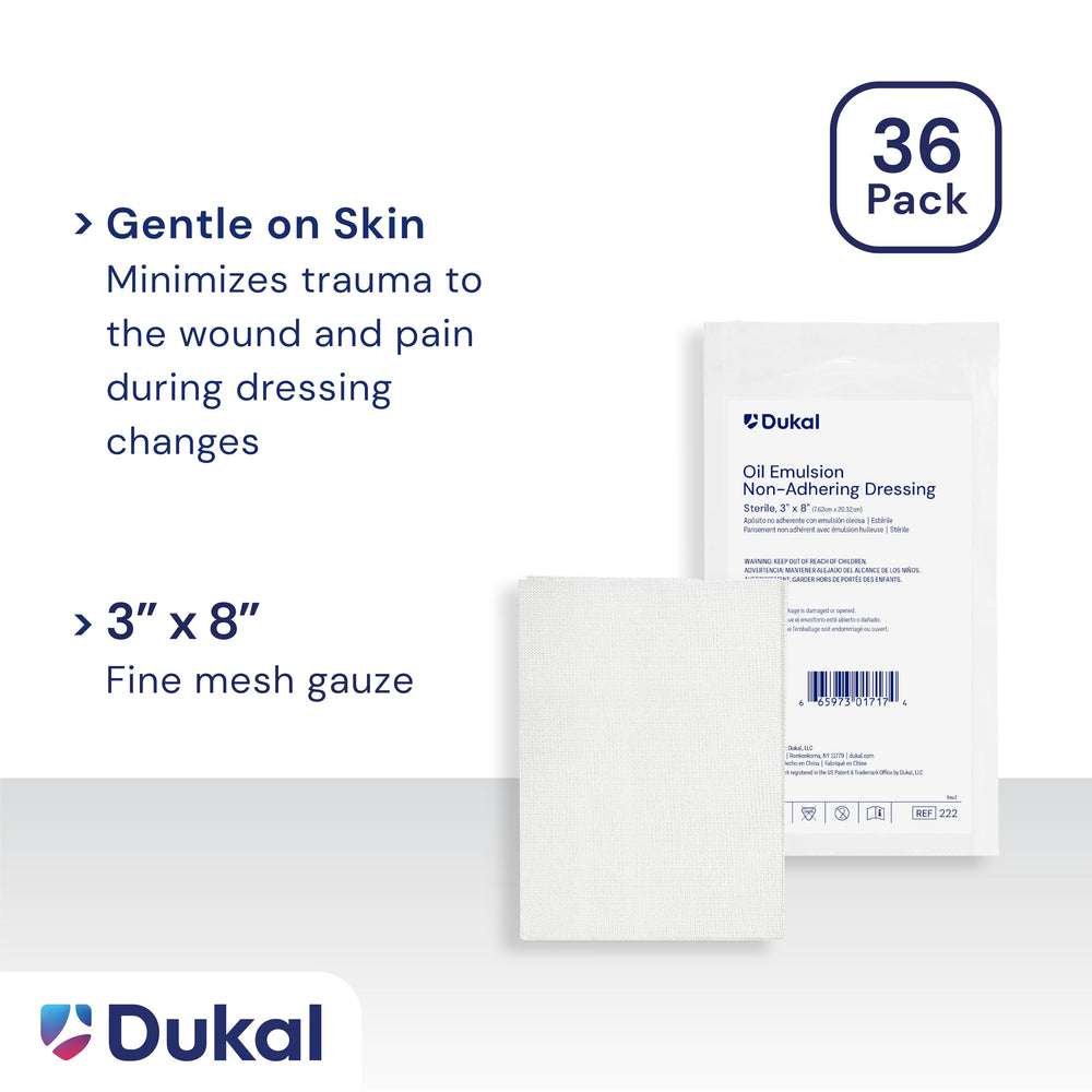 Dukal 224 dressing permeable knit fabric shows breathable construction.
