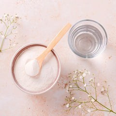 Earthborn Elements D-Mannose Powder ingredients list visible on label.
