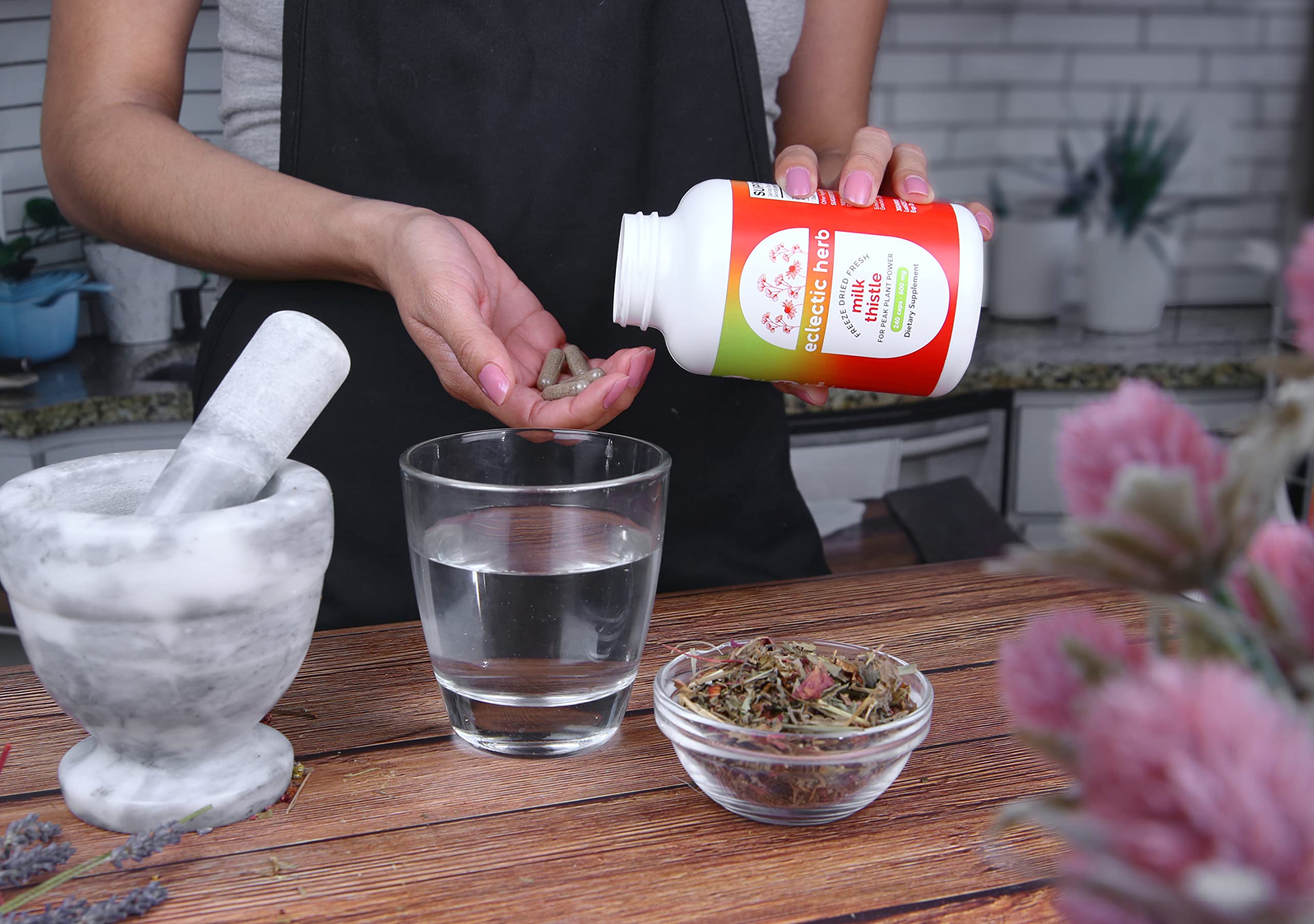 Eclectic Institute Milk Thistle packaging image communicating sustainable production practices