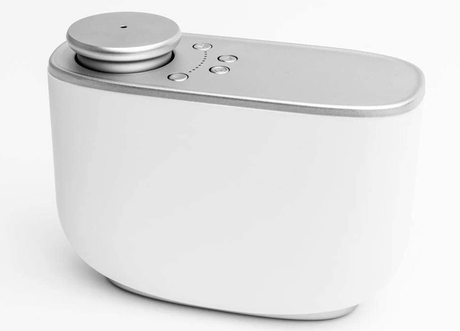 Edition micro-droplet technology detail highlights mess-free scent dispersion in any room.