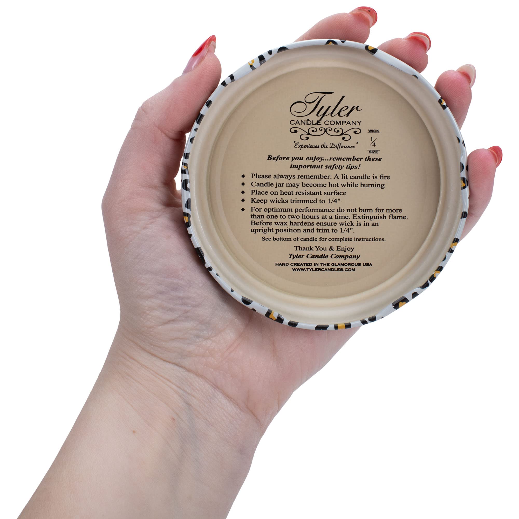 Elanze Designs Tyler French Market 11 oz and 3-4 oz set as home accent.