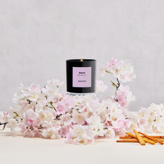 EMME Sakura soy wax, cruelty-free formula, up to 60 hours burn time.