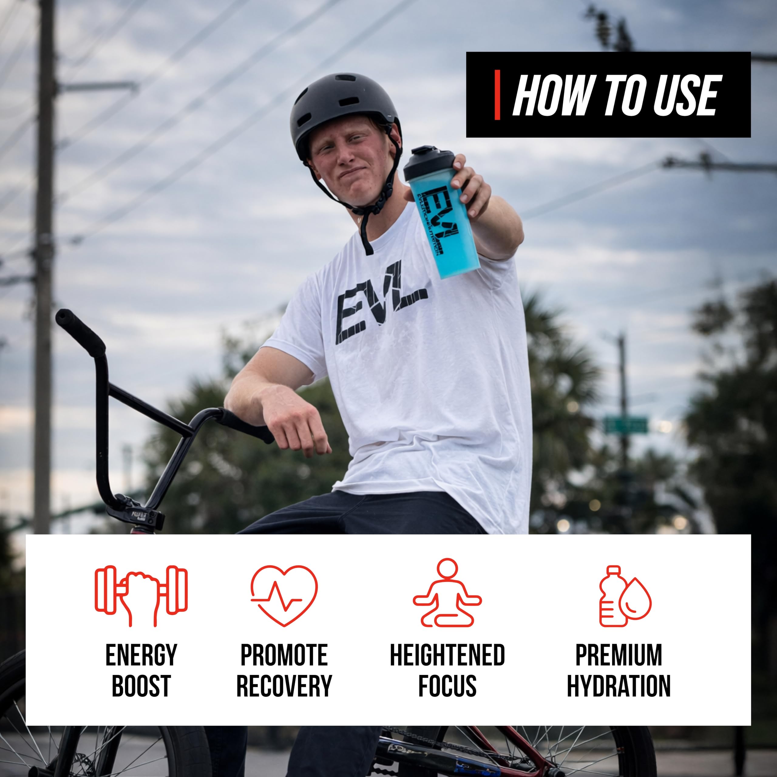 EVL BCAAs Energy powder glass with ice highlights a refreshing drink