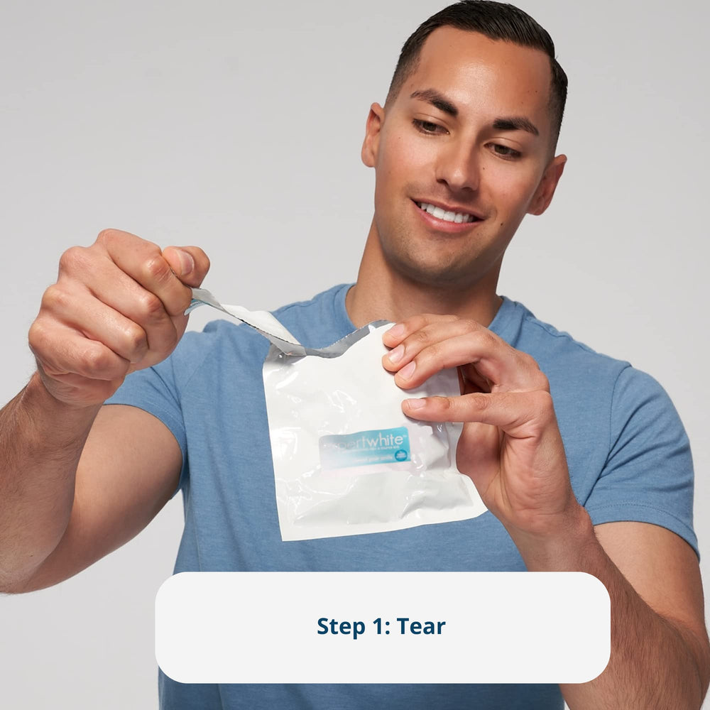 Expertwhite 15-minute treatment guidance fits busy schedules for quick whitening.