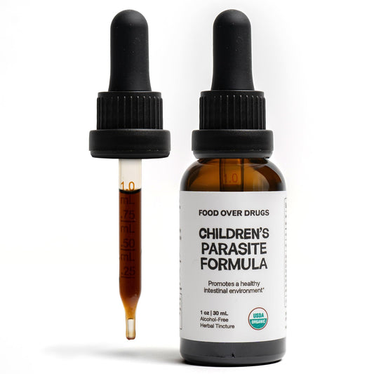 Food Over Drugs Para Formula bottle pour demonstrates easy daily use for children.