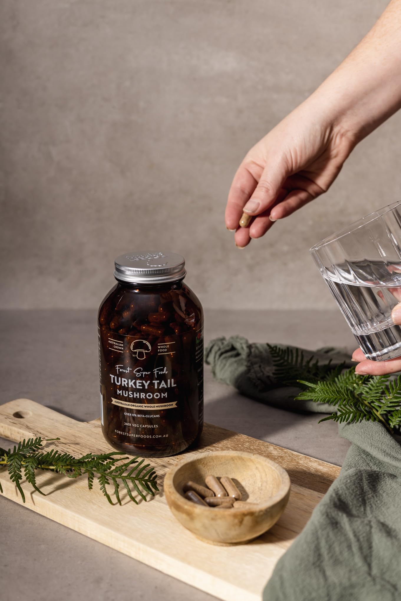 Forest Super Foods product label highlights natural, plant-based ingredients and function.